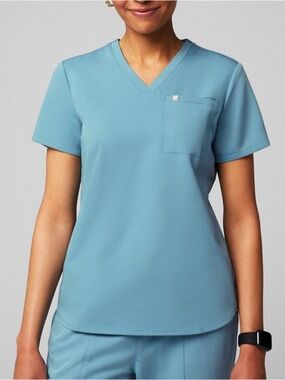 Fabletics Wave color V-Neck Short Sleeve 1 pocket scrub Top